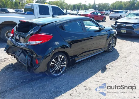 2016 Hyundai Veloster Turbo z USA, uszkodzony, nr VIN KMHTC6AE4GU249501